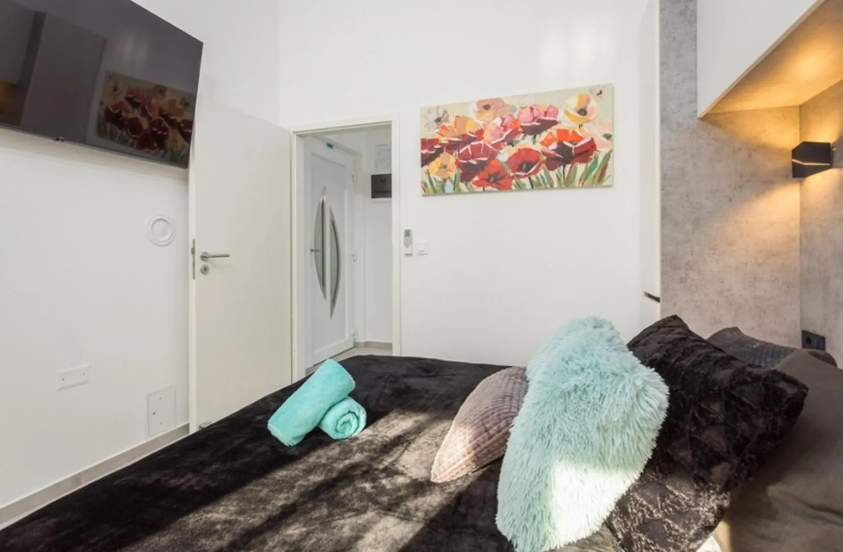 Villa Horizon For 18 People Near Pula With Large Garden And Children Playground Kroatien